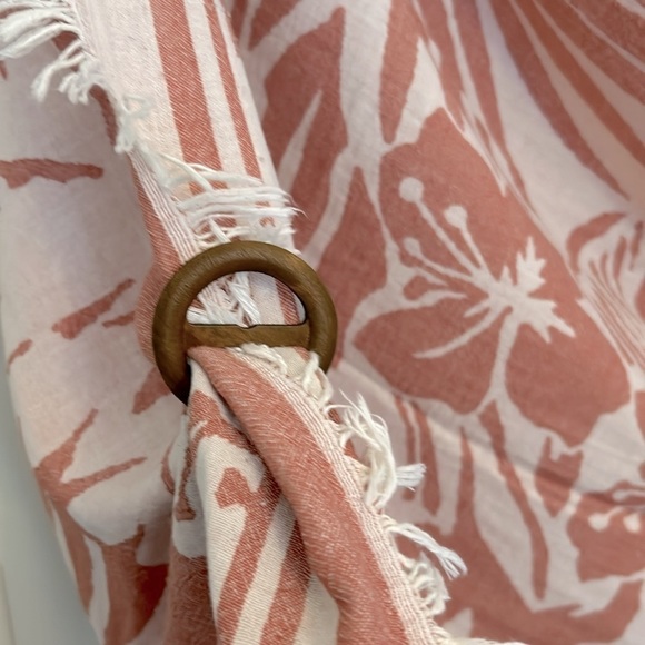 NEW SET 2 1 Red Flower 1 SXSW Red Clay Reversible Towel Blanket Curtain Wraps - Picture 7 of 15